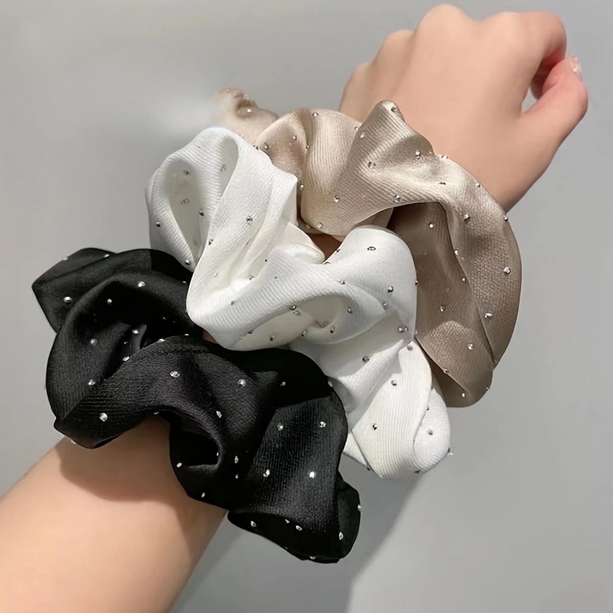 1/3PCS Satin Scrunchies With R - Travel Accessories Aesthetic ulasan dan harga